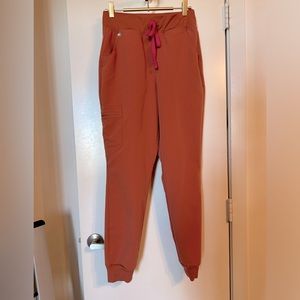 Figs Scrub Pants Joggers Size Small in Spice